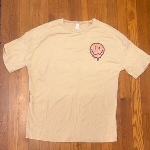 ROMWE Cream Short Sleeve Tee with Pink Dripping Smiley Graphic